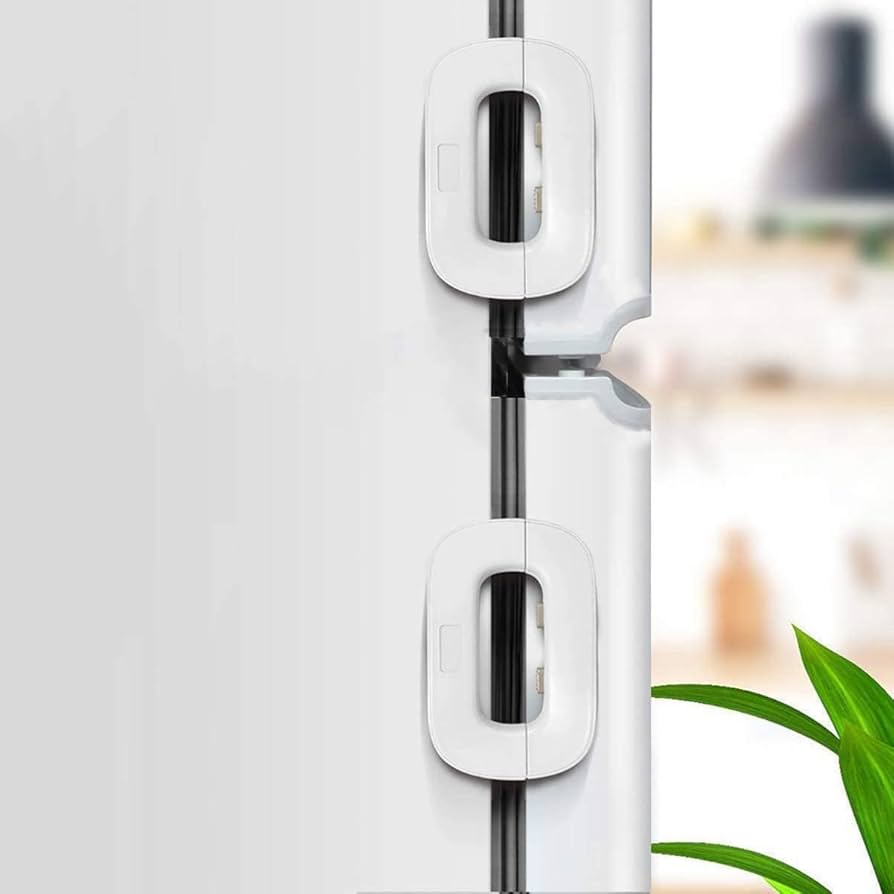 Fridge safety lock